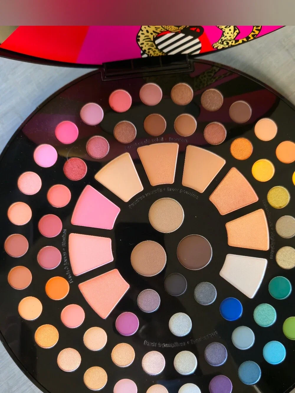 Sephora Wild Wishes Eyeshadow & Lip Palette — Pink, Red, Gold, Brown